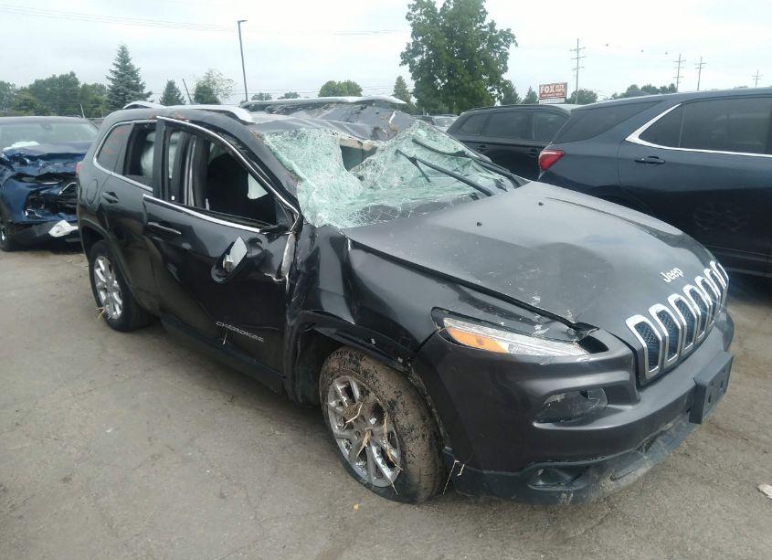 2015 Jeep Cherokee LATITUDE (VIN 1C4PJLCB4FW721566) main photo