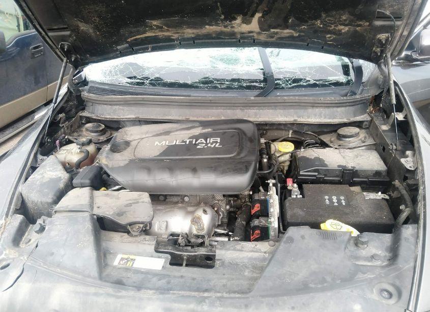 Photo 10 of 2015 Jeep Cherokee LATITUDE (VIN 1C4PJLCB4FW721566)