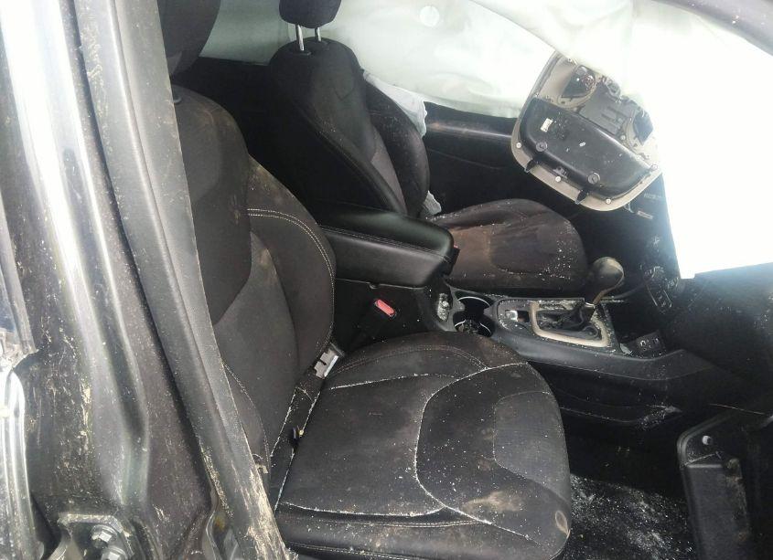 Photo 5 of 2015 Jeep Cherokee LATITUDE (VIN 1C4PJLCB4FW721566)