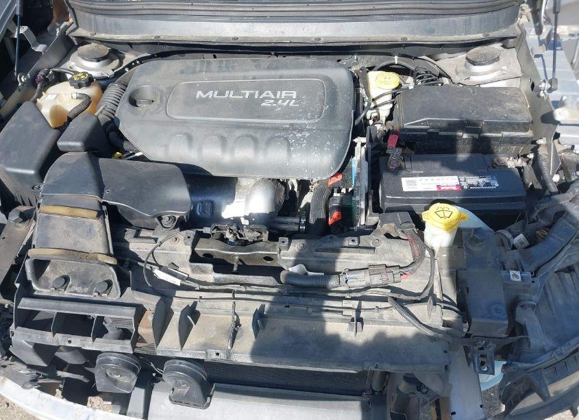 Photo 10 of 2016 Jeep Cherokee LATITUDE (VIN 1C4PJLCB4GW114391)