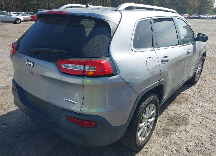 Photo 4 of 2016 Jeep Cherokee LATITUDE (VIN 1C4PJLCB4GW114391)