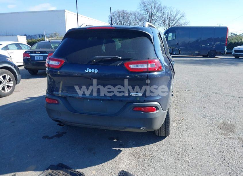 Photo 16 of 2016 Jeep Cherokee LATITUDE (VIN 1C4PJLCB4GW291071)