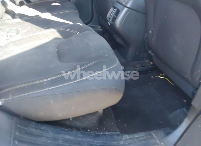 Photo 8 of 2016 Jeep Cherokee LATITUDE (VIN 1C4PJLCB4GW291071)