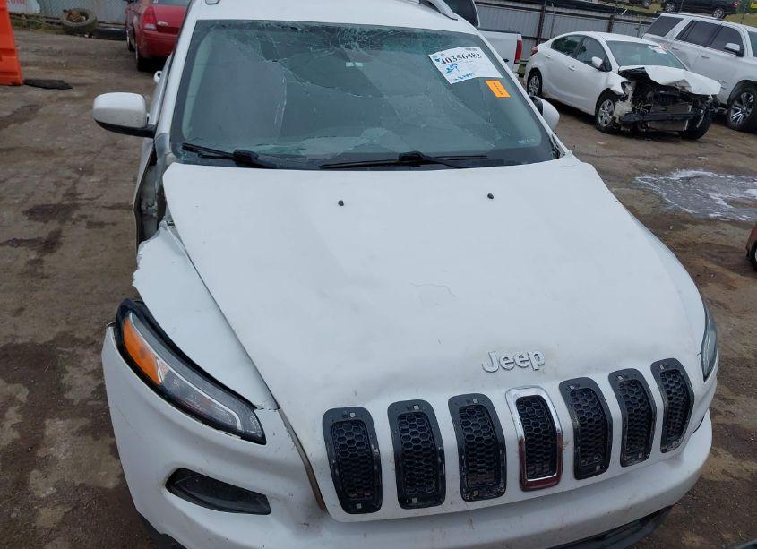 Photo 12 of 2017 Jeep Cherokee LATITUDE FWD (VIN 1C4PJLCB4HW602919)