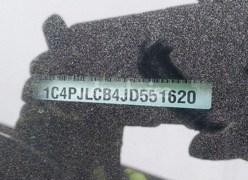 Photo 9 of 2018 Jeep Cherokee LATITUDE FWD (VIN 1C4PJLCB4JD551620)