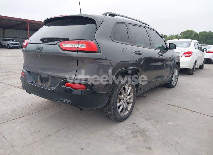 Photo 4 of 2018 Jeep Cherokee LATITUDE TECH CONNECT FWD (VIN 1C4PJLCB4JD587873)