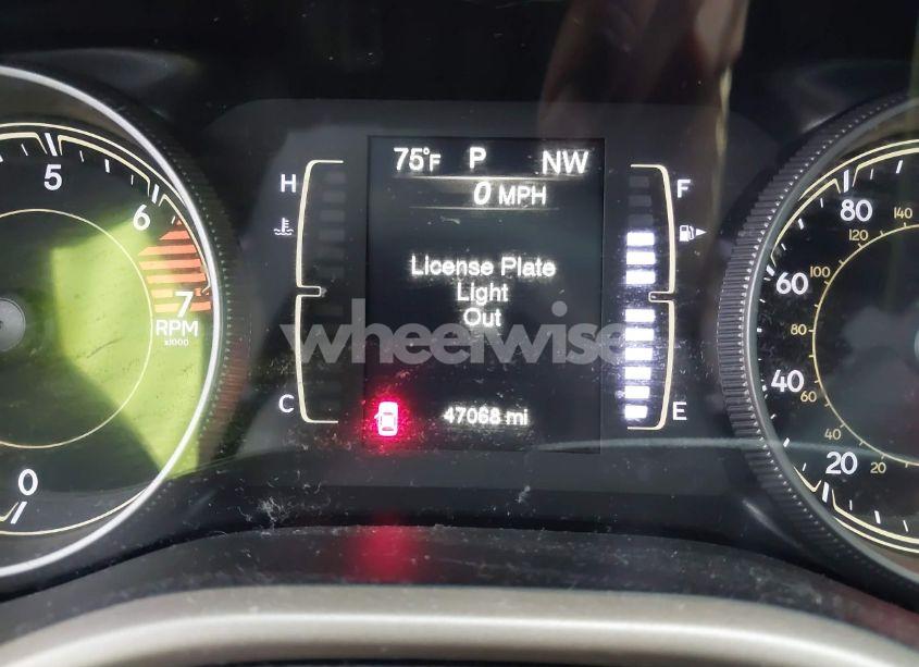 Photo 7 of 2018 Jeep Cherokee LATITUDE TECH CONNECT FWD (VIN 1C4PJLCB4JD587873)