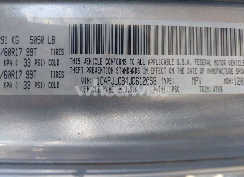 Photo 9 of 2018 Jeep Cherokee LATITUDE FWD (VIN 1C4PJLCB4JD612058)