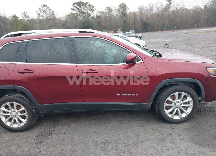 Photo 14 of 2019 Jeep Cherokee LATITUDE FWD (VIN 1C4PJLCB4KD134421)