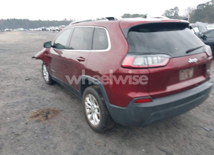 Photo 3 of 2019 Jeep Cherokee LATITUDE FWD (VIN 1C4PJLCB4KD134421)