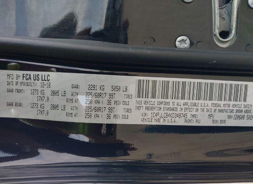 Photo 9 of 2019 Jeep Cherokee LATITUDE FWD (VIN 1C4PJLCB4KD348745)