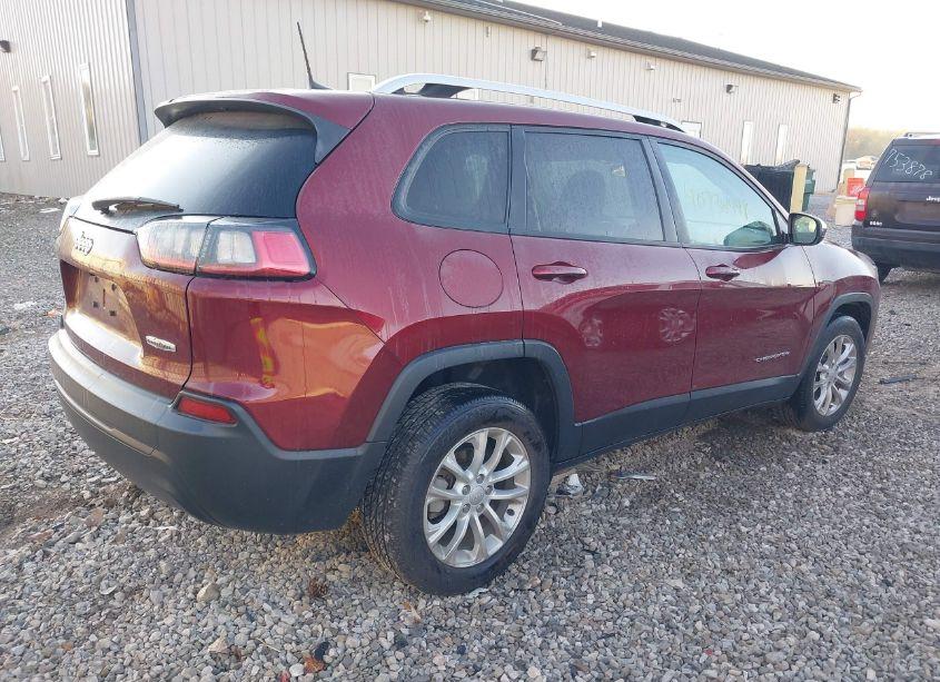 Photo 4 of 2020 Jeep Cherokee LATITUDE FWD (VIN 1C4PJLCB4LD506258)
