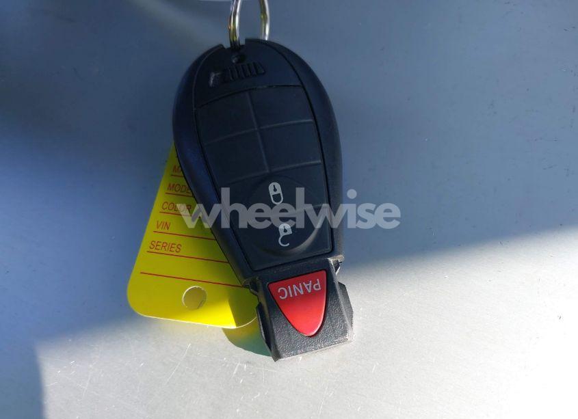 Photo 11 of 2020 Jeep Cherokee LATITUDE FWD (VIN 1C4PJLCB4LD648903)