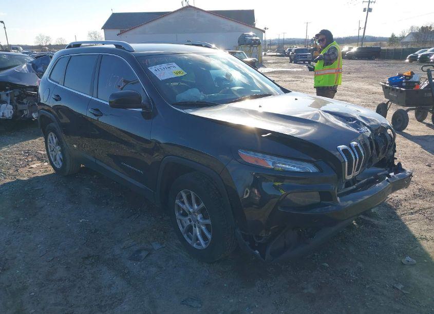 2014 Jeep Cherokee LATITUDE (VIN 1C4PJLCB5EW143492) main photo
