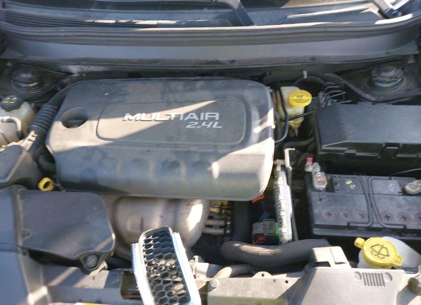 Photo 10 of 2014 Jeep Cherokee LATITUDE (VIN 1C4PJLCB5EW143492)