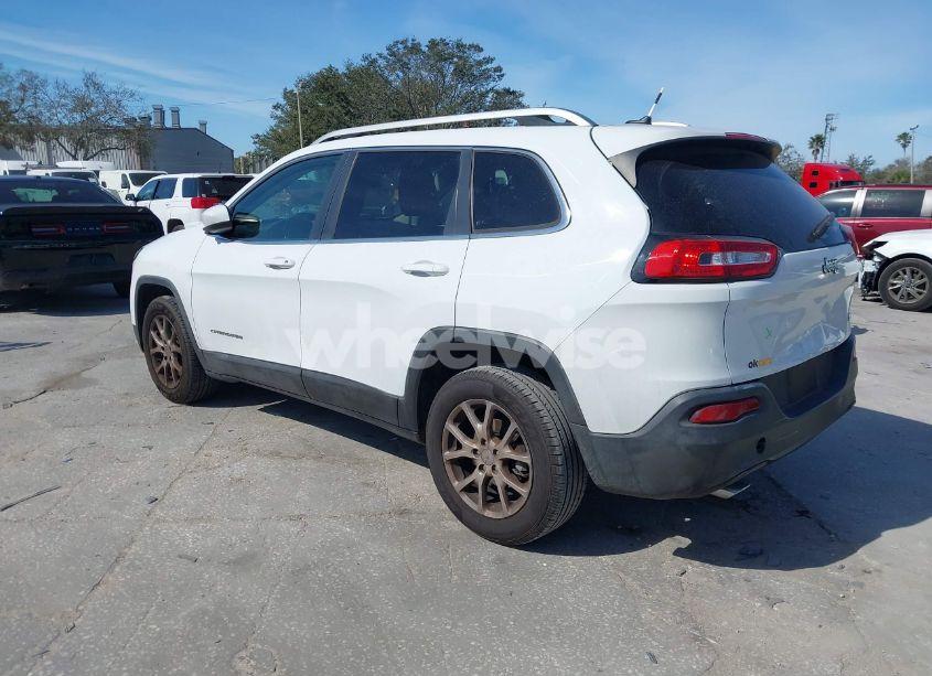 Photo 3 of 2014 Jeep Cherokee LATITUDE (VIN 1C4PJLCB5EW172541)