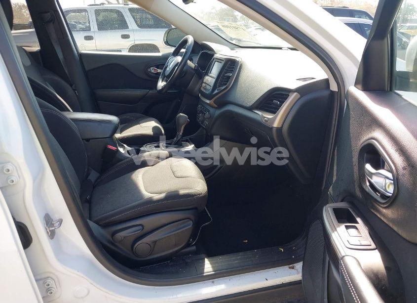 Photo 5 of 2014 Jeep Cherokee LATITUDE (VIN 1C4PJLCB5EW172541)