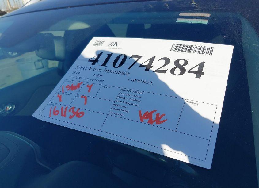 Photo 17 of 2014 Jeep Cherokee LATITUDE (VIN 1C4PJLCB5EW194247)