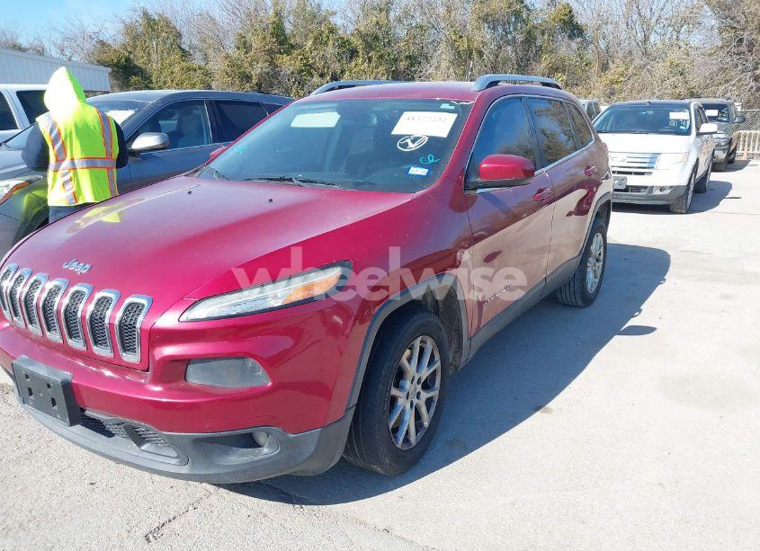 Photo 2 of 2014 Jeep Cherokee LATITUDE (VIN 1C4PJLCB5EW268895)