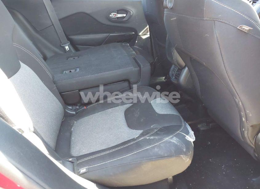 Photo 8 of 2014 Jeep Cherokee LATITUDE (VIN 1C4PJLCB5EW268895)