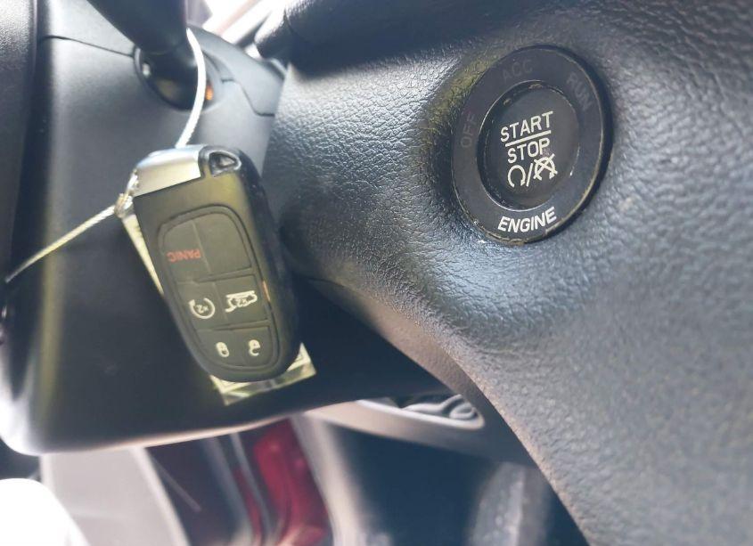 Photo 11 of 2015 Jeep Cherokee LATITUDE (VIN 1C4PJLCB5FW656131)