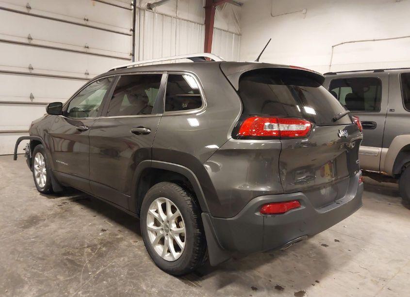 Photo 3 of 2015 Jeep Cherokee LATITUDE (VIN 1C4PJLCB5FW656145)