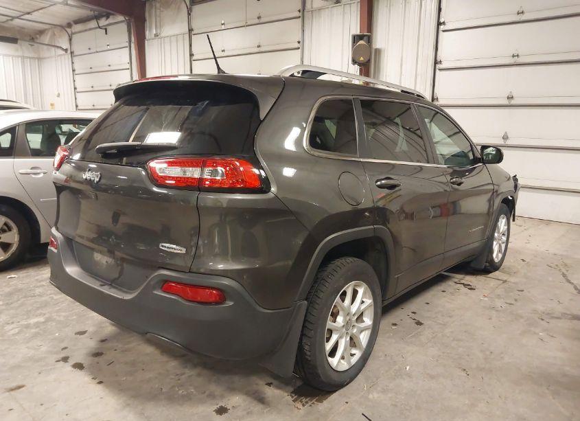 Photo 4 of 2015 Jeep Cherokee LATITUDE (VIN 1C4PJLCB5FW656145)