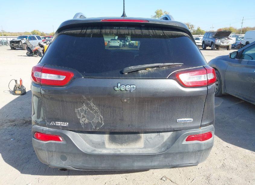Photo 17 of 2015 Jeep Cherokee LATITUDE (VIN 1C4PJLCB5FW701956)