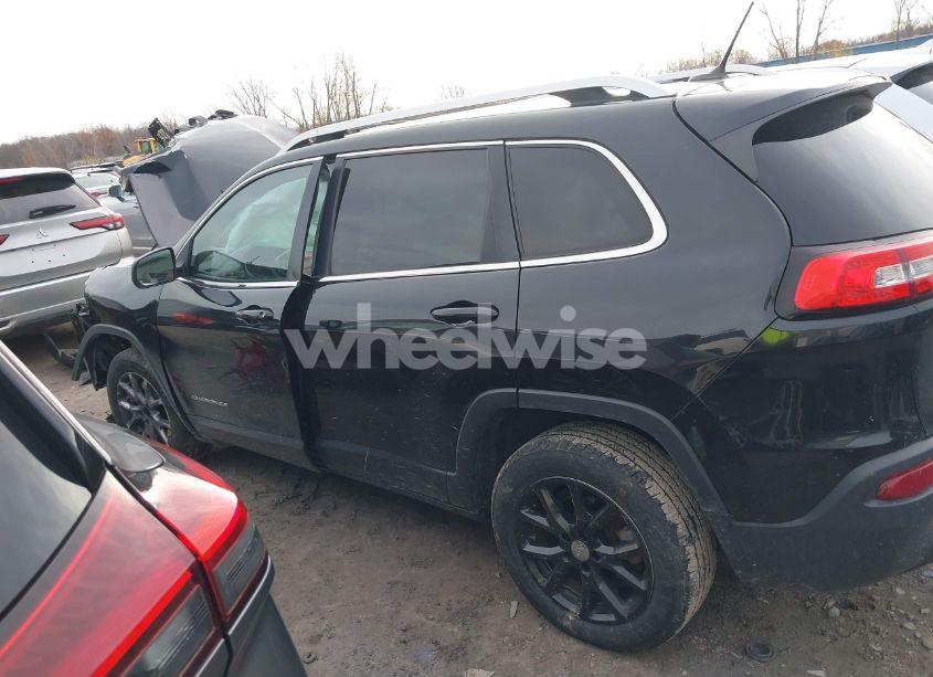Photo 15 of 2015 Jeep Cherokee LATITUDE (VIN 1C4PJLCB5FW707384)