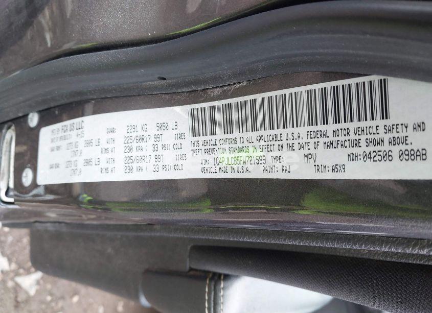 Photo 9 of 2015 Jeep Cherokee LATITUDE (VIN 1C4PJLCB5FW721589)