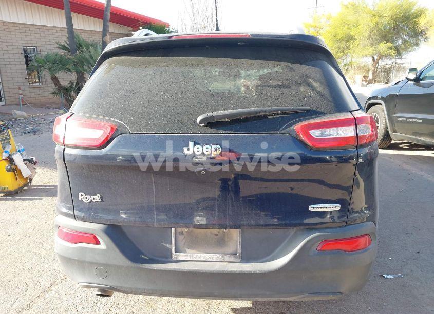 Photo 16 of 2015 Jeep Cherokee LATITUDE (VIN 1C4PJLCB5FW741616)