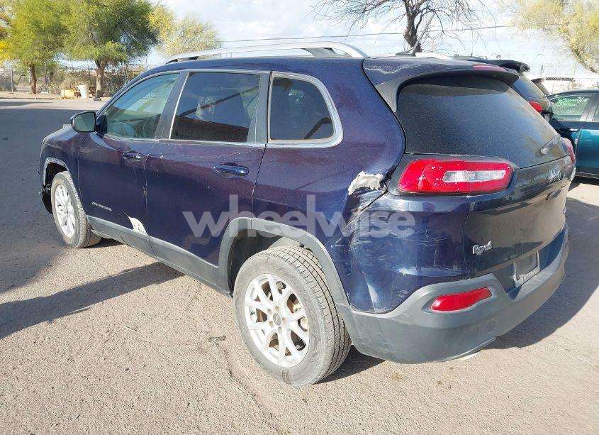 Photo 3 of 2015 Jeep Cherokee LATITUDE (VIN 1C4PJLCB5FW741616)