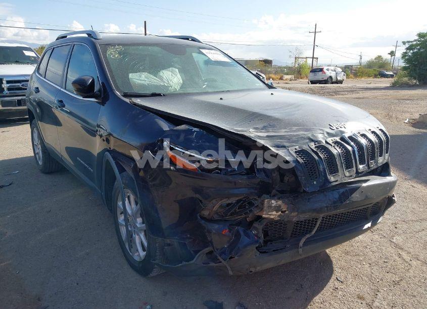 Photo 6 of 2015 Jeep Cherokee LATITUDE (VIN 1C4PJLCB5FW741616)