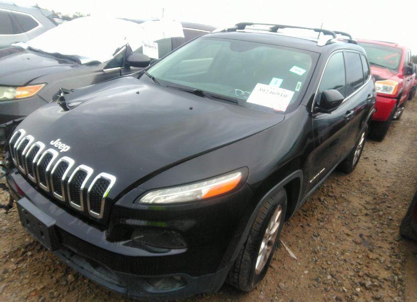 Photo 2 of 2016 Jeep Cherokee LATITUDE (VIN 1C4PJLCB5GW259987)