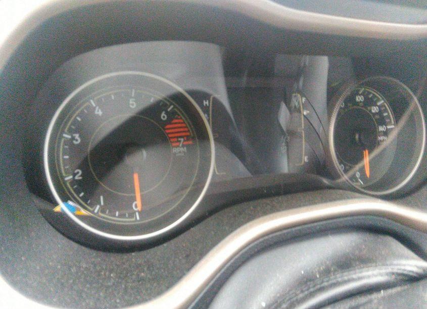 Photo 7 of 2016 Jeep Cherokee LATITUDE (VIN 1C4PJLCB5GW259987)