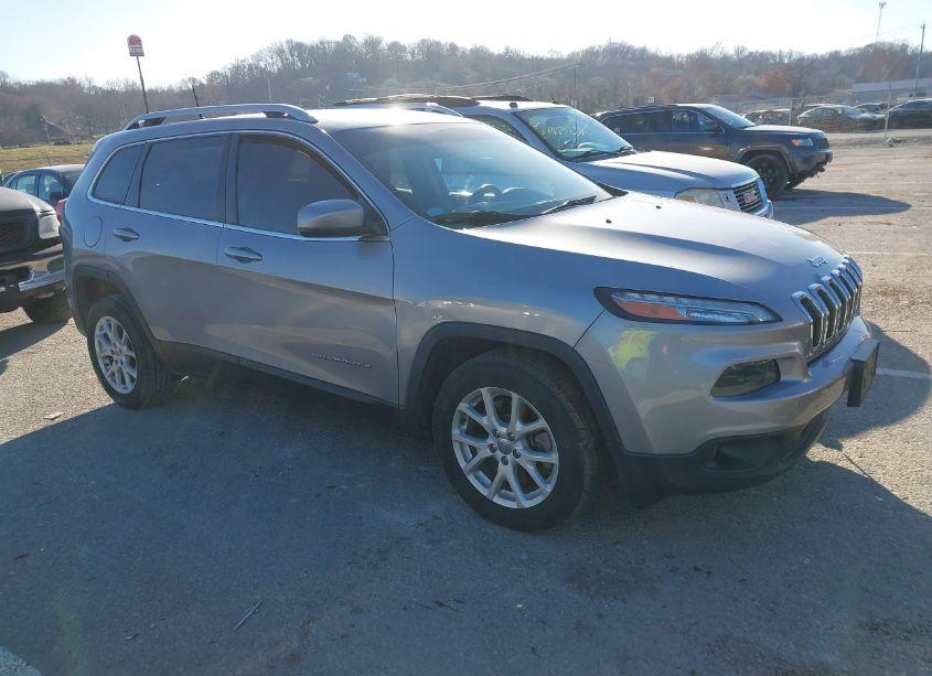 2016 Jeep Cherokee LATITUDE (VIN 1C4PJLCB5GW319752) main photo