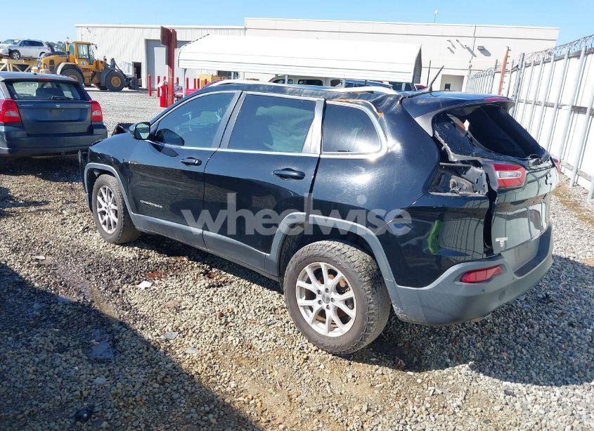 Photo 3 of 2017 Jeep Cherokee LATITUDE FWD (VIN 1C4PJLCB5HW597746)