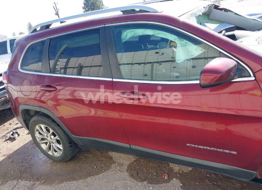 Photo 14 of 2019 Jeep Cherokee LATITUDE FWD (VIN 1C4PJLCB5KD175933)