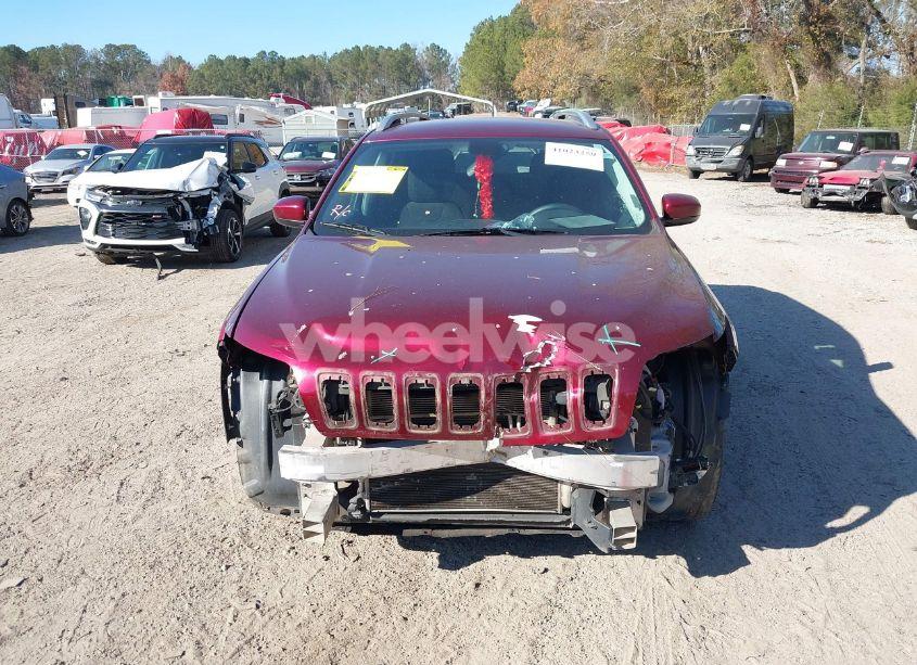 Photo 12 of 2019 Jeep Cherokee LATITUDE (VIN 1C4PJLCB5KD269973)