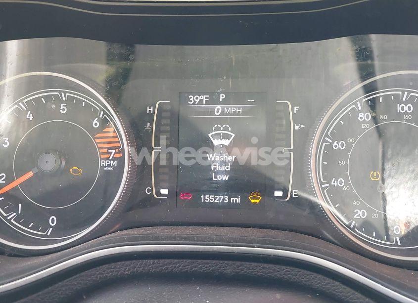 Photo 15 of 2019 Jeep Cherokee LATITUDE (VIN 1C4PJLCB5KD269973)