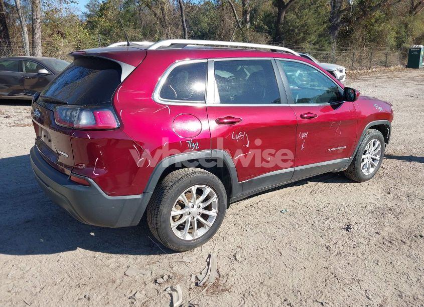 Photo 4 of 2019 Jeep Cherokee LATITUDE (VIN 1C4PJLCB5KD269973)