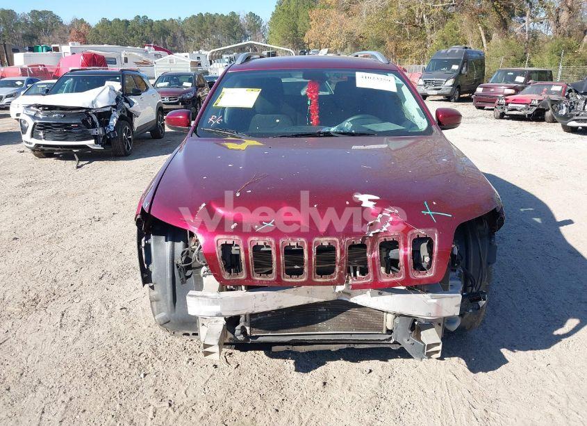 Photo 6 of 2019 Jeep Cherokee LATITUDE (VIN 1C4PJLCB5KD269973)