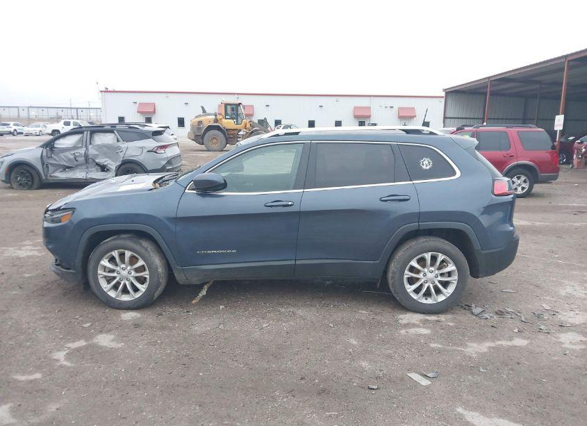 Photo 14 of 2019 Jeep Cherokee LATITUDE FWD (VIN 1C4PJLCB5KD396657)