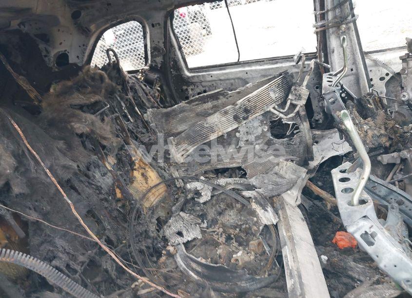 Photo 8 of 2019 Jeep Cherokee LATITUDE FWD (VIN 1C4PJLCB5KD455769)