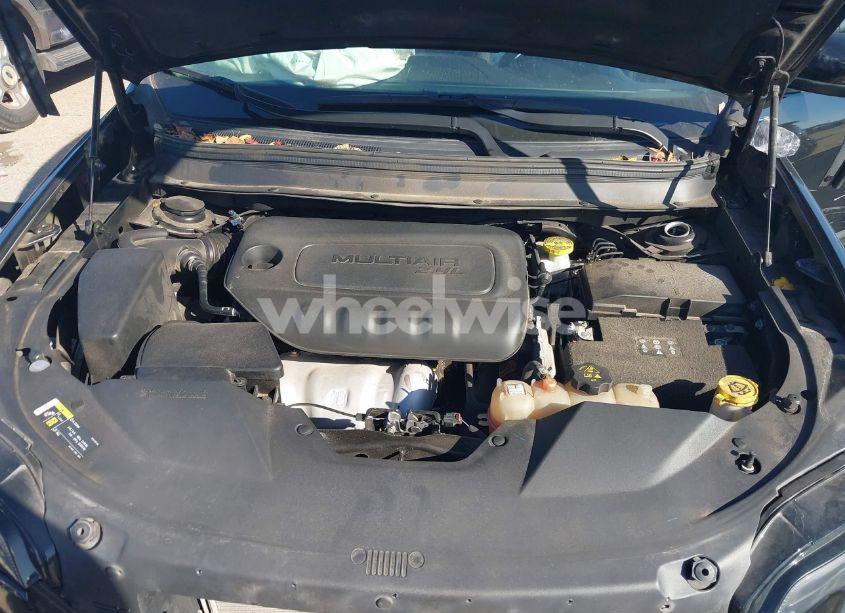 Photo 10 of 2020 Jeep Cherokee LATITUDE (VIN 1C4PJLCB5LD528477)