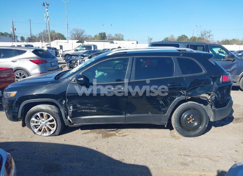 Photo 13 of 2020 Jeep Cherokee LATITUDE (VIN 1C4PJLCB5LD528477)