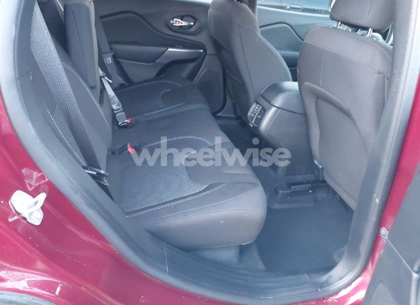 Photo 8 of 2021 Jeep Cherokee LATITUDE FWD (VIN 1C4PJLCB5MD192315)