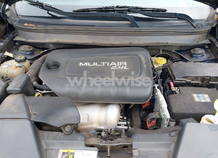 Photo 10 of 2014 Jeep Cherokee LATITUDE (VIN 1C4PJLCB6EW162889)