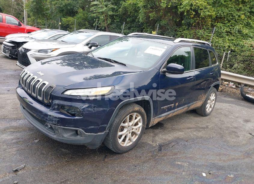 Photo 2 of 2014 Jeep Cherokee LATITUDE (VIN 1C4PJLCB6EW162889)