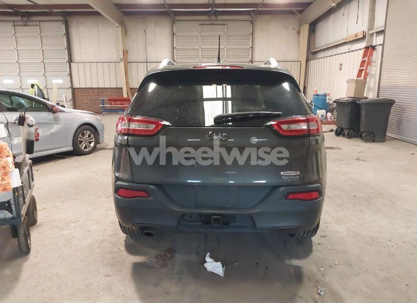 Photo 17 of 2014 Jeep Cherokee LATITUDE (VIN 1C4PJLCB6EW172127)